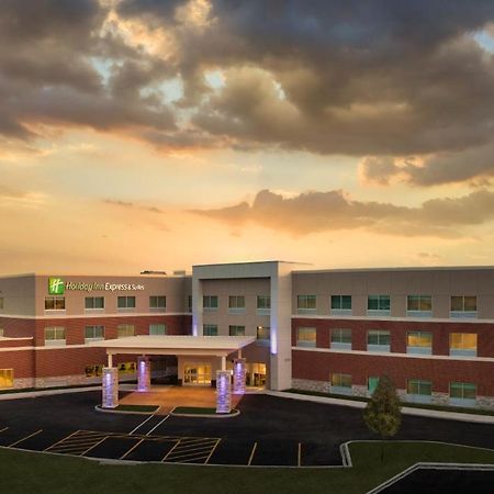 Holiday Inn Express & Suites - Lockport By Ihg Exterior foto