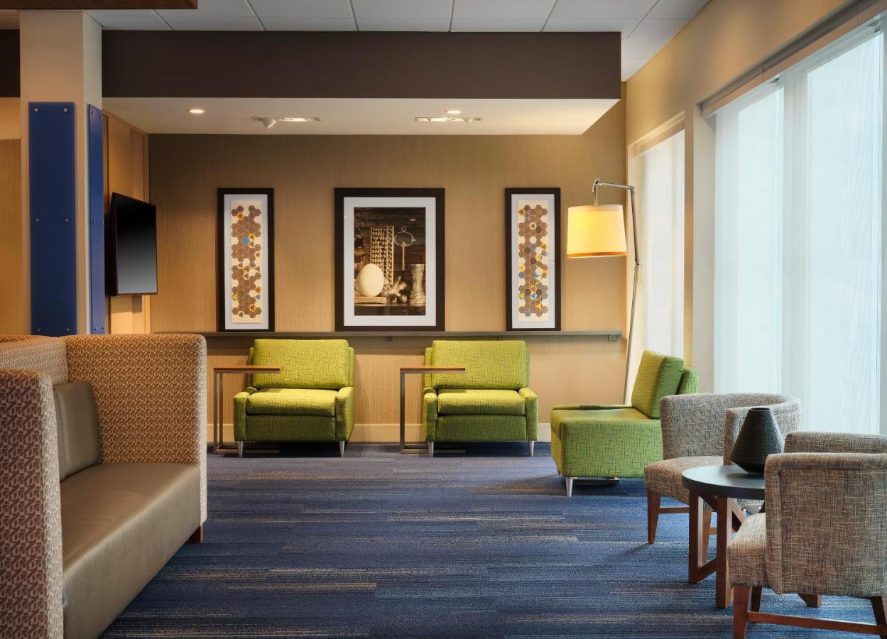 Holiday Inn Express & Suites - Lockport By Ihg Exterior foto